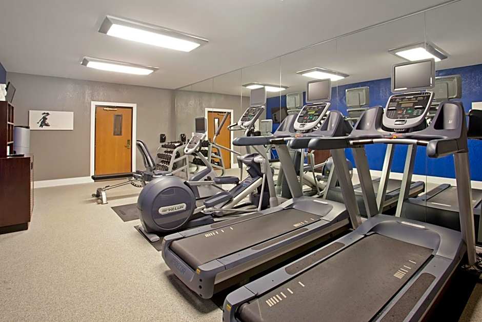 Holiday Inn Express Hotel & Suites Minneapolis - Minnetonka By IHG