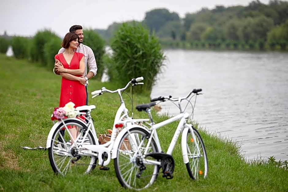 Barack Thermal Hotel and Spa