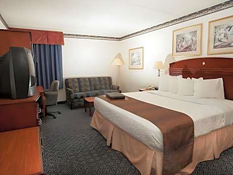 Deluxe King Room