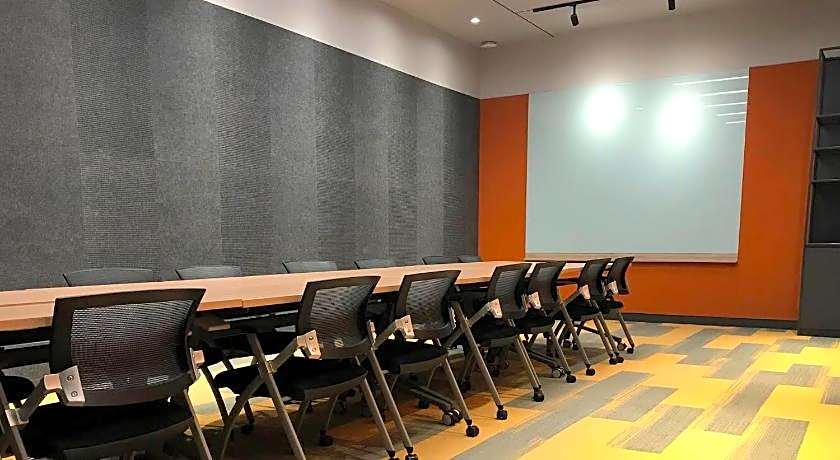 FOX Lite DPulze Cyberjaya by Ascott