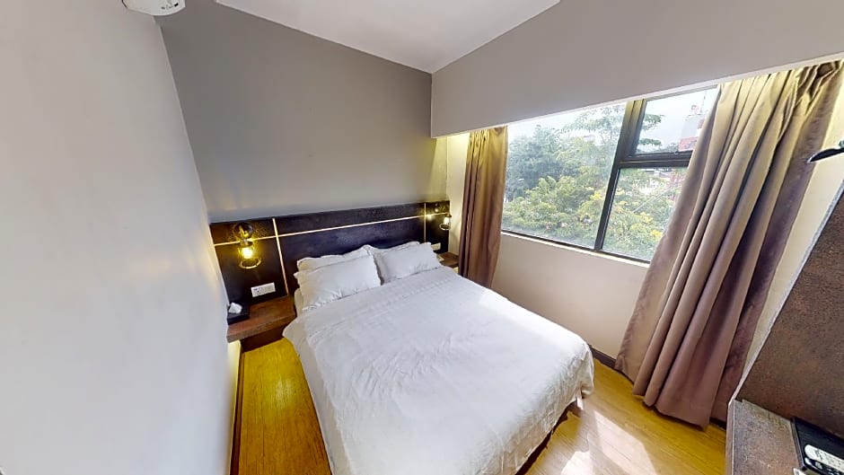 Riverside Boutique Guesthouse