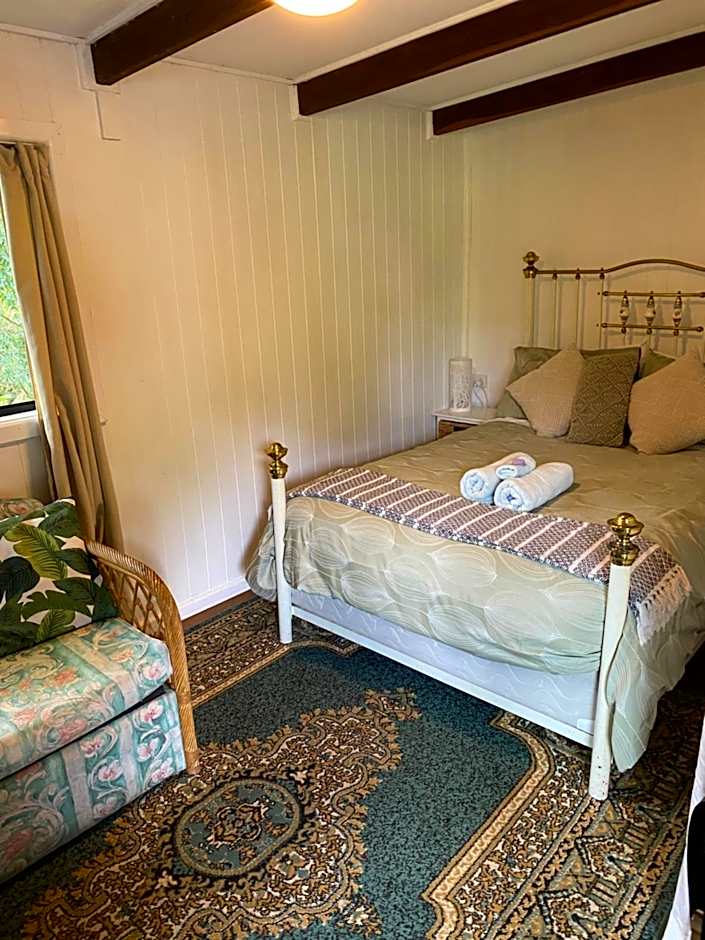 Nimbin waterfall retreat