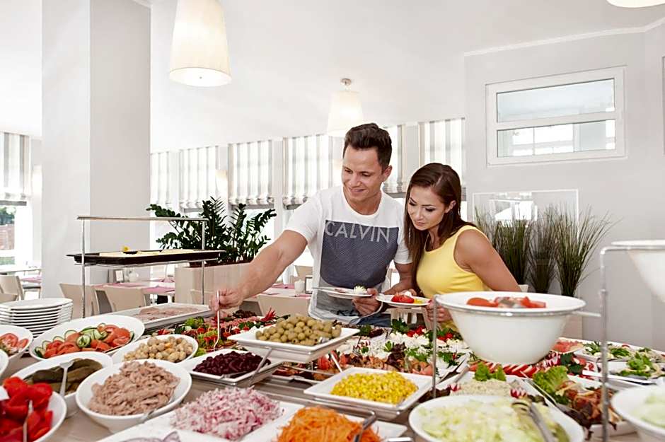 Hotel Cesarskie Ogrody