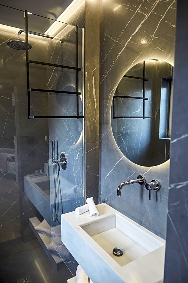 Hotel ONIRO - Luxury Rooms & Wellness Suites