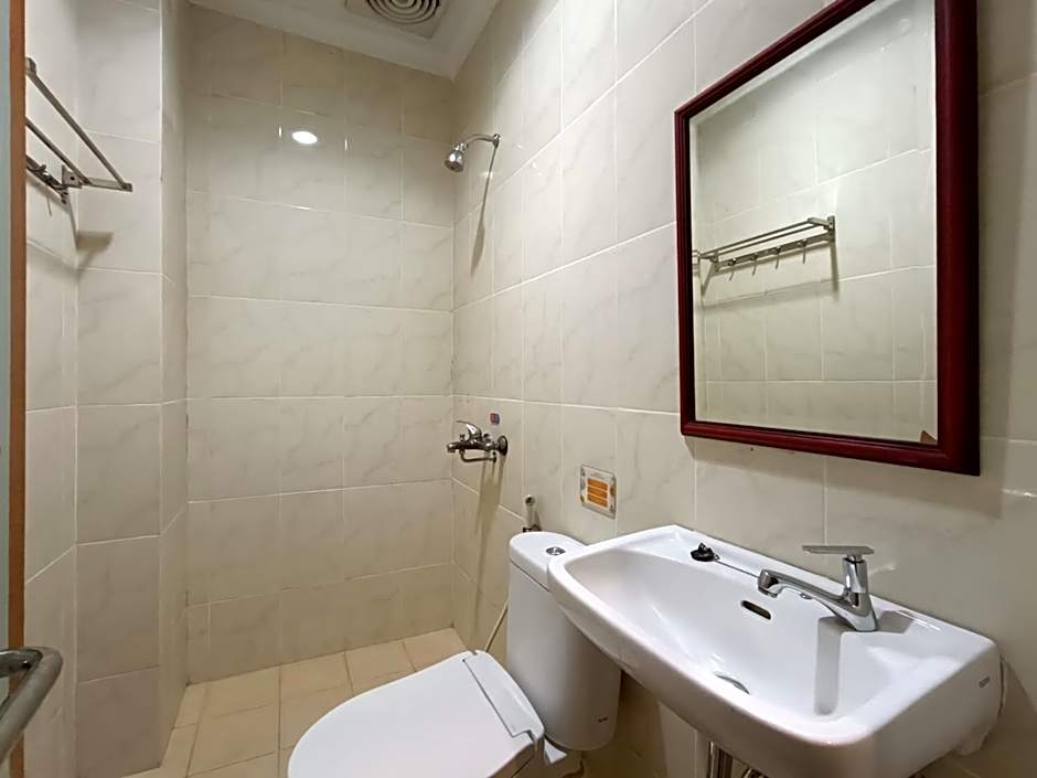 The Cabin Hotel Ngupasan