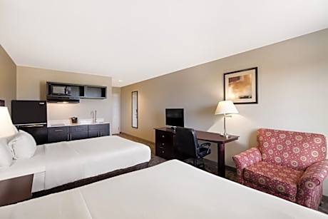 Standard Queen Room with Two Queen Beds - Non Smoking