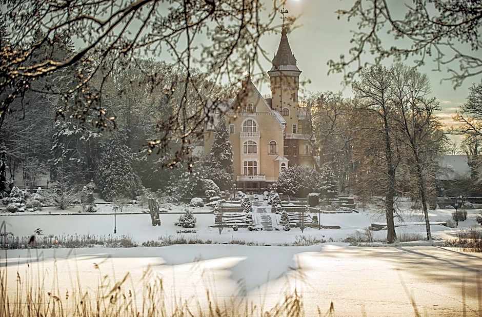 Hotel Bursztynowy Pałac