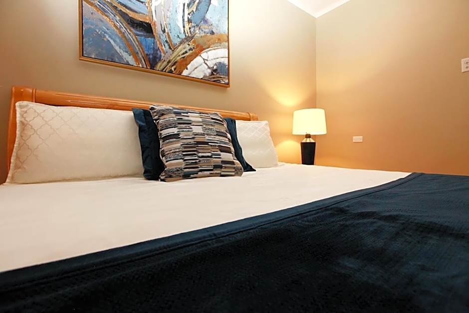 Victoria City Hotel