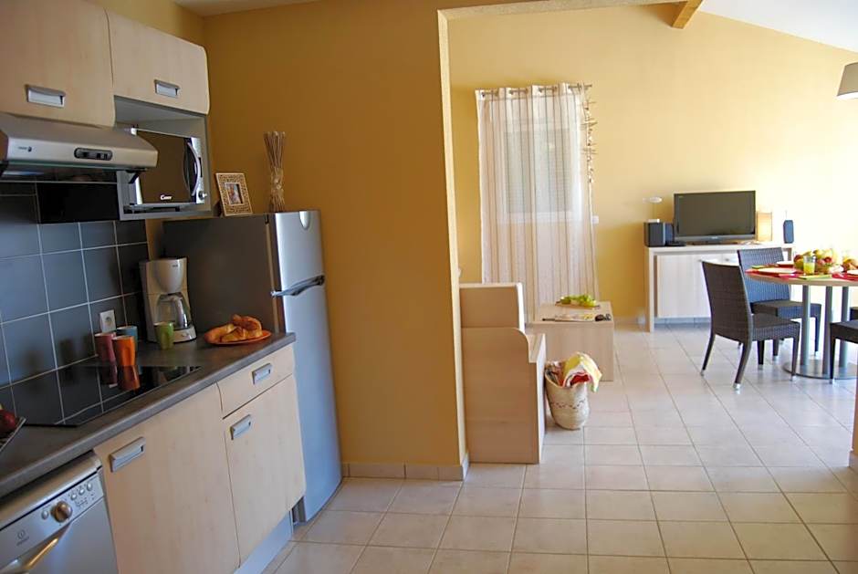 Lagrange Grand Bleu Vacances – Résidence Le Mas de Torreilles