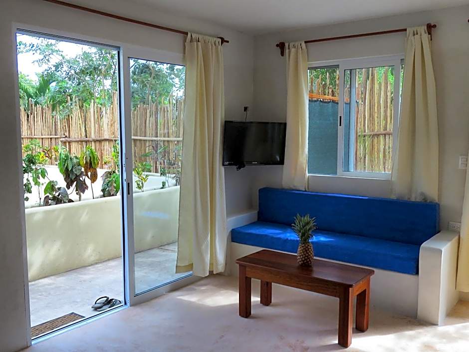 Hotel & Suites Oasis Bacalar