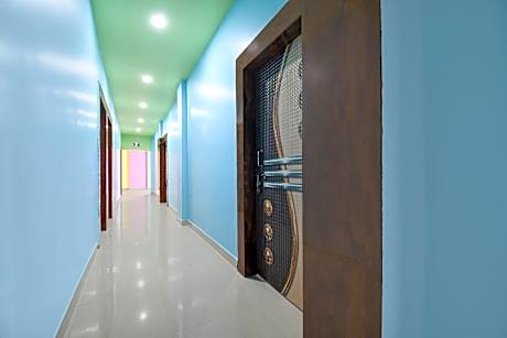 Hotel O Friends Club