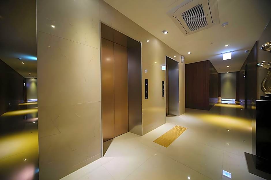 Galmea First Hotel