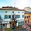 Hotel Aaron