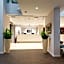 Envoy Hotel