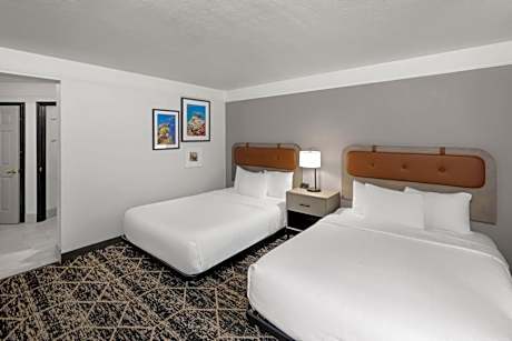 Double Room with Two Double Beds - Disability Access