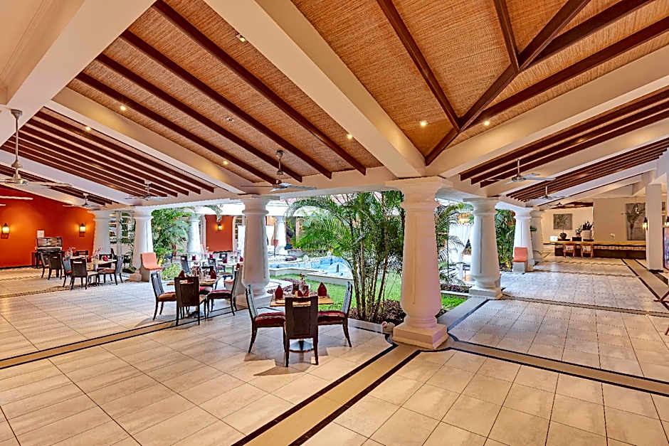 Club Mahindra Emerald Palms