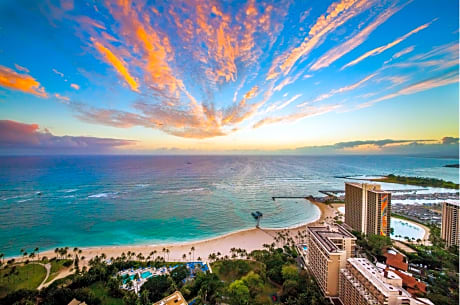 Hilton Grand Vacations Club Grand Waikikian Honolulu
