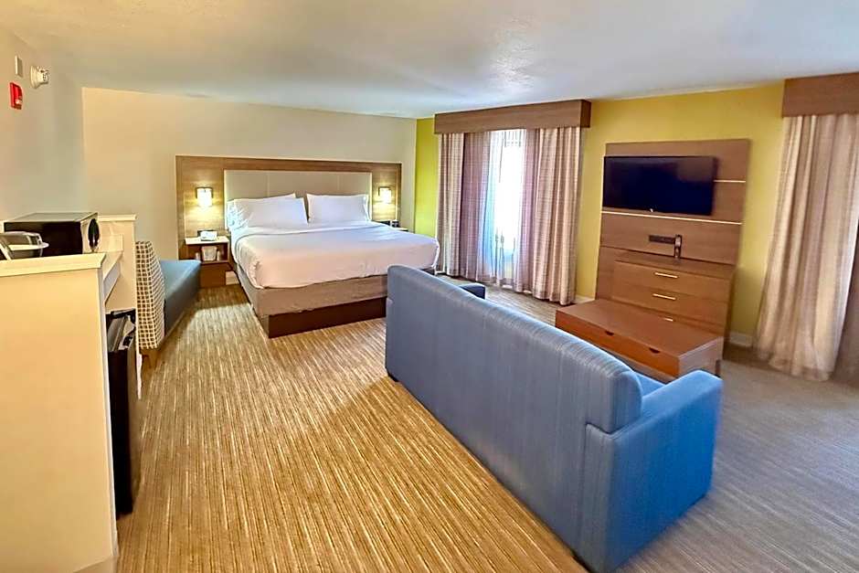 Country Inn & Suites by Radisson, Downtown Albany New York
