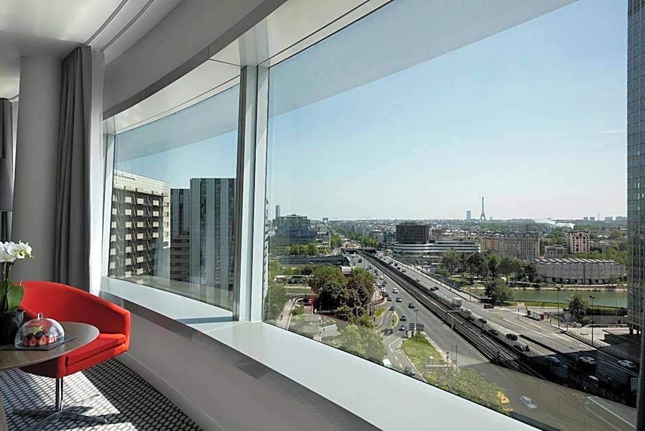 Melia Paris La Defense