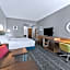 Hampton Inn By Hilton & Suites Newtown