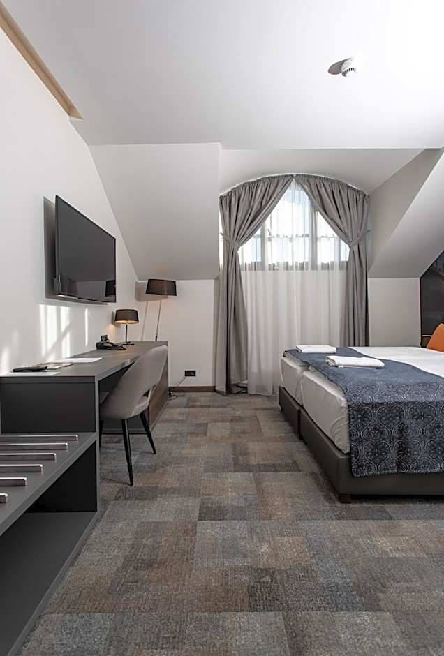 Artis Boutique Hotel