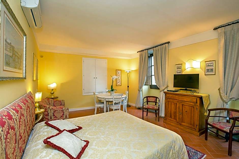 La Casa Del Garbo - Luxury Rooms & Suite