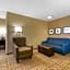 Comfort Inn & Suites Near University of Wyoming