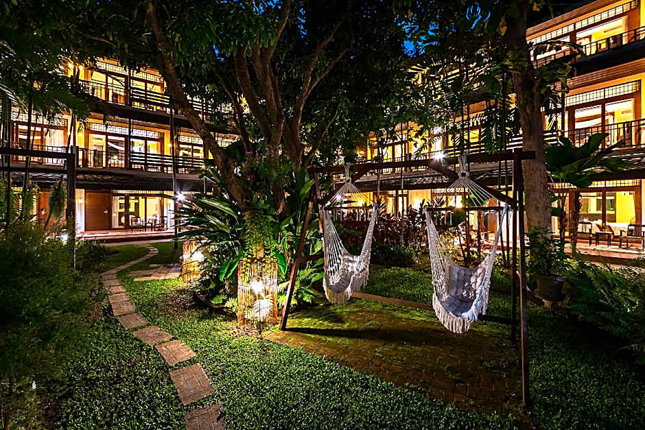 Ratchapruek Lanna Boutique