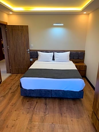 Two-Bedroom Suite