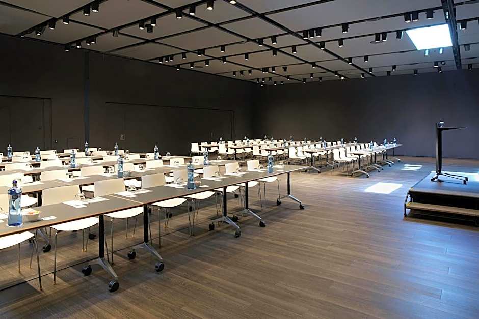 Renaissance Barcelona Fira Hotel