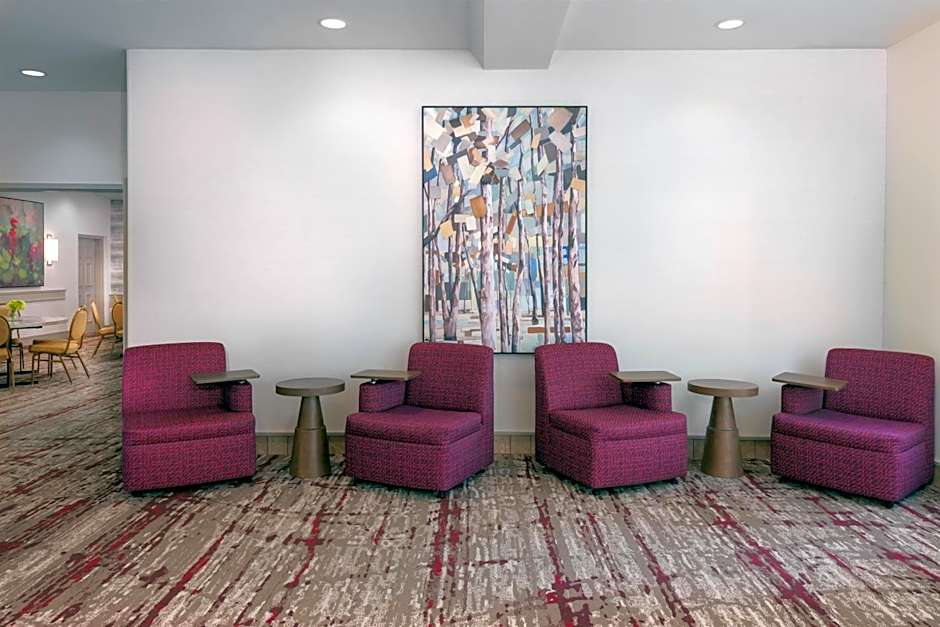 Hilton Garden Inn Wayne
