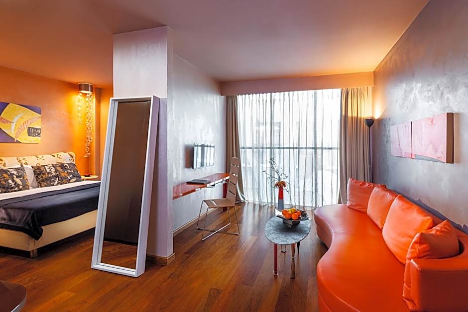 Les Fleurs Boutique Hotel