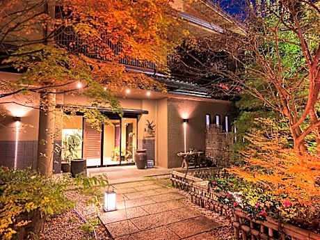 Miyako Gero Hot Spring