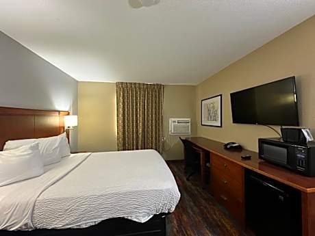 1 Queen Bed Non Smoking