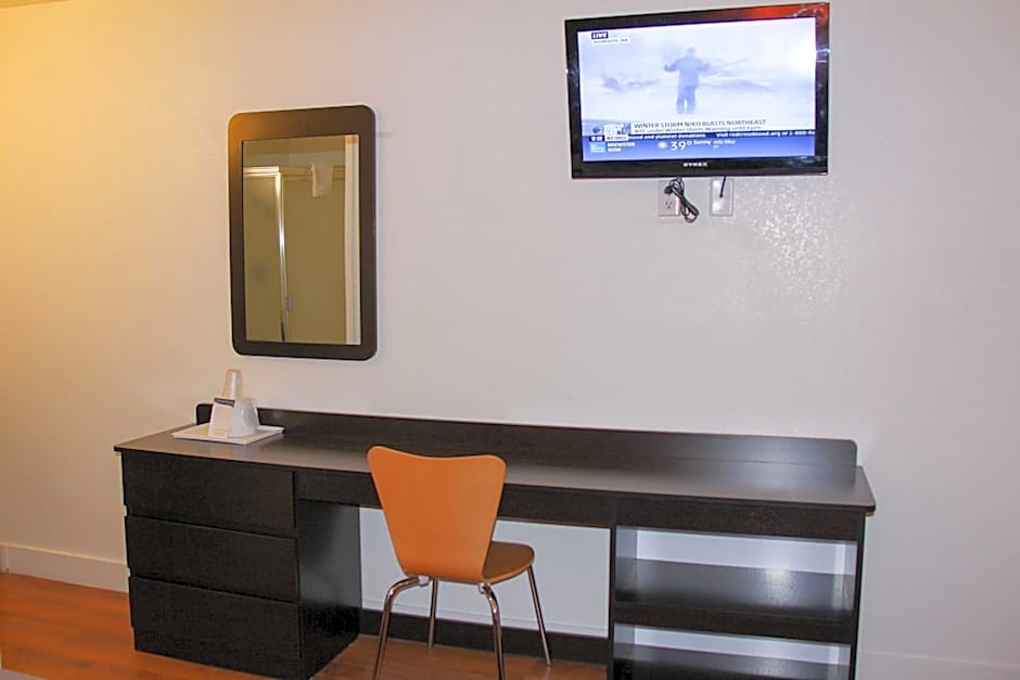 Motel 6-Goodland, KS