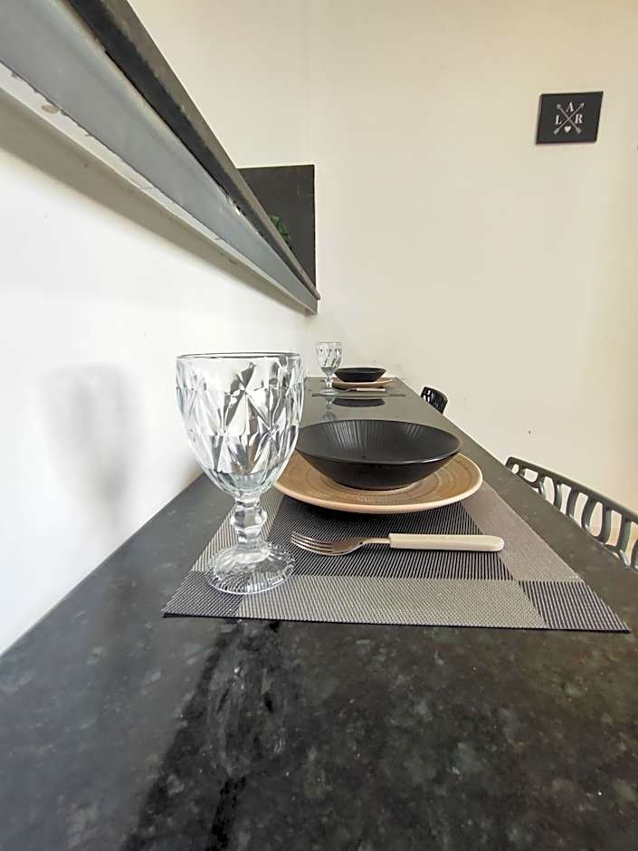 Praia do Cabo Branco - Espaço Privativo - Conforto, Paz e Excelente Localização a 50 metros da Praia