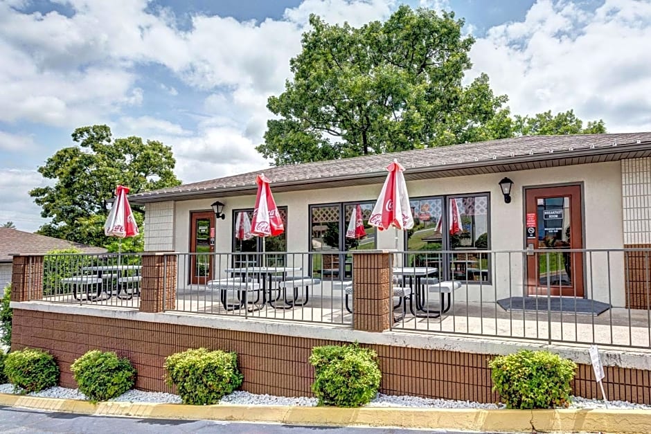 Quality Inn West