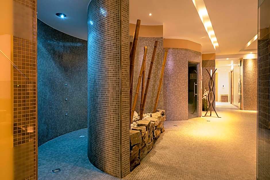 The Ziba Hotel & Spa