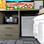 La Quinta Inn & Suites by Wyndham Jacksonville Mandarin