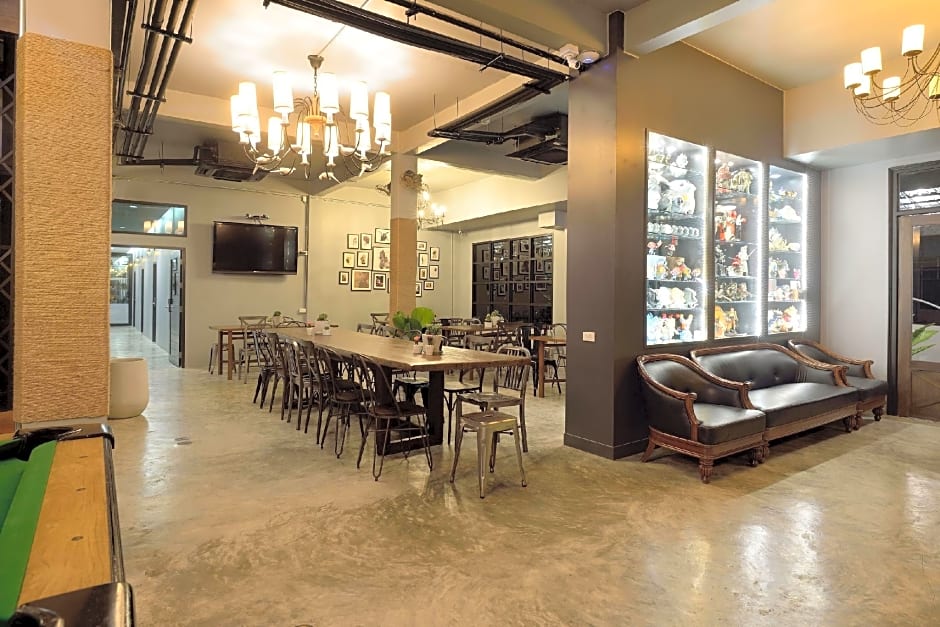 Castle Black Bangkok