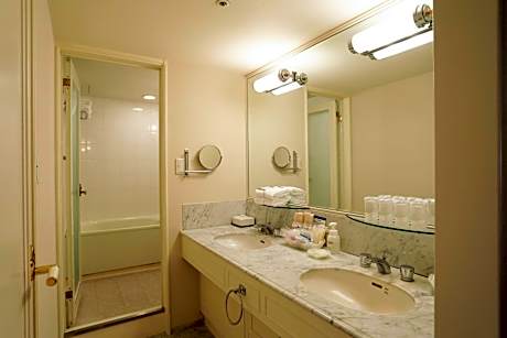 Quadruple Room with Sakurajima View - Non-Smoking