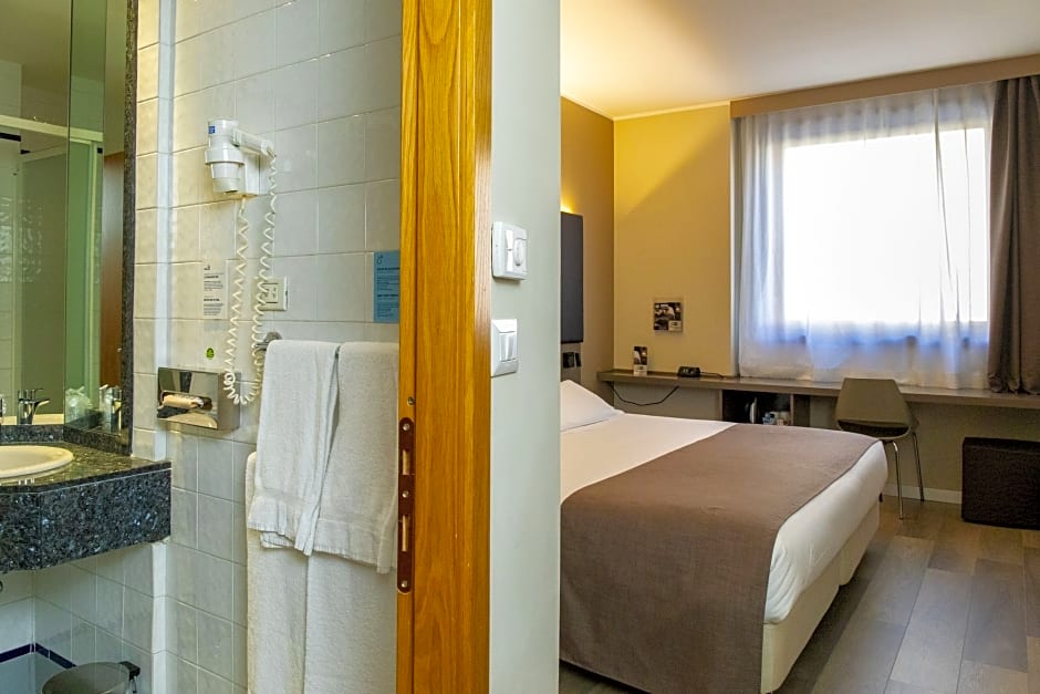 City Hotel & Suites Foligno