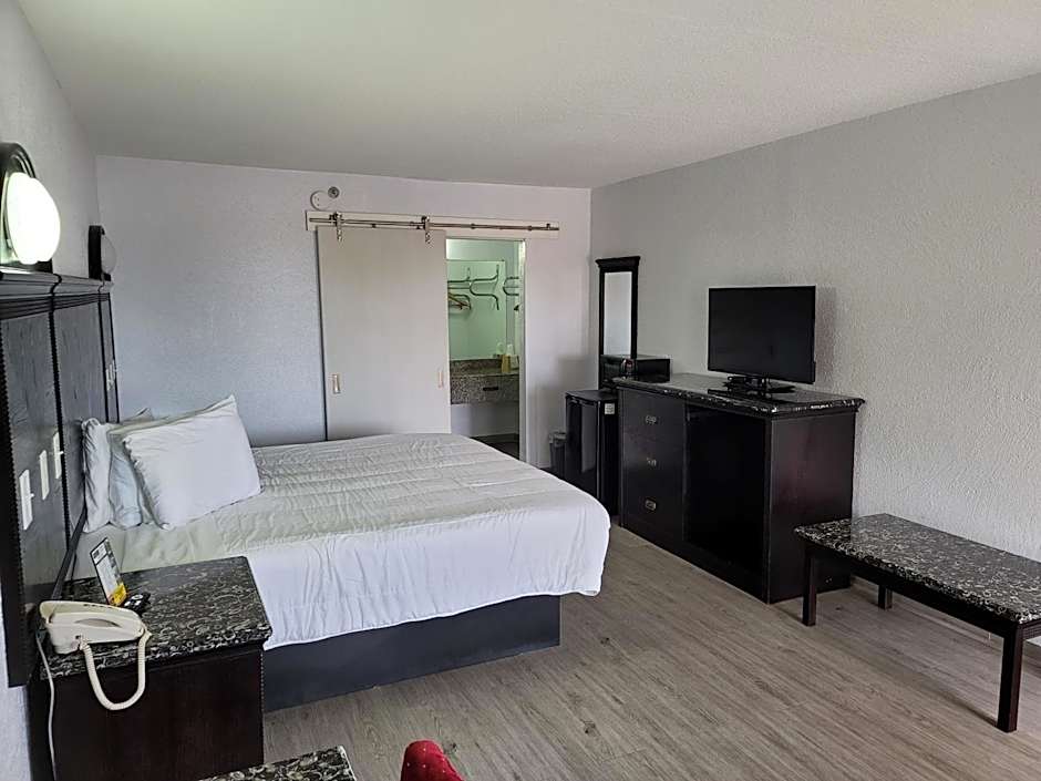 Fairway inn