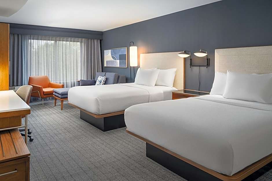 Courtyard by Marriott Kingston