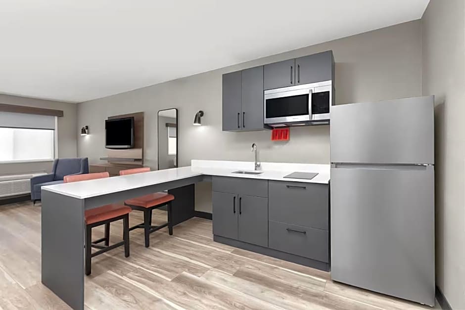 Hawthorn Extended Stay by Wyndham DFW Airport North