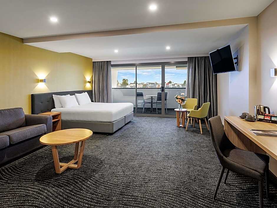 Mercure Melbourne Caroline Springs