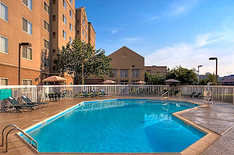 Homewood Suites By Hilton Dallas-Market Center