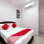 OYO 89877 Sun Triang Hotel