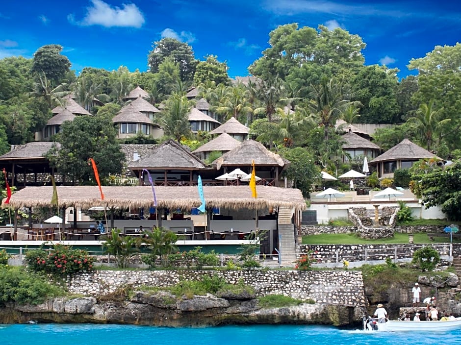 Coconut Beach Resort Lembongan