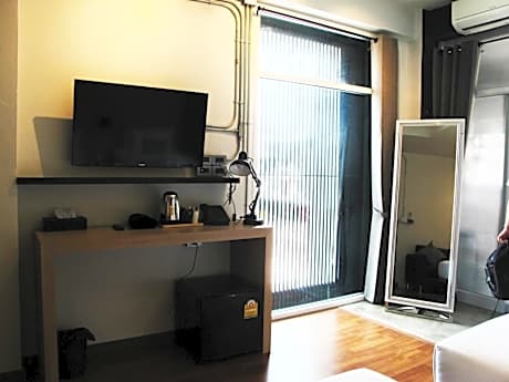 Twin Room with Balcony